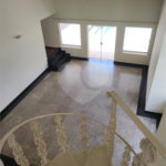 Casa à venda com 4 suítes no condomínio Estância Marambaia, Vinhedo - SP