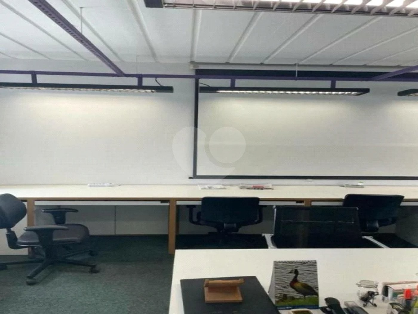 Sala comercial na Berrini, venha conhecer.