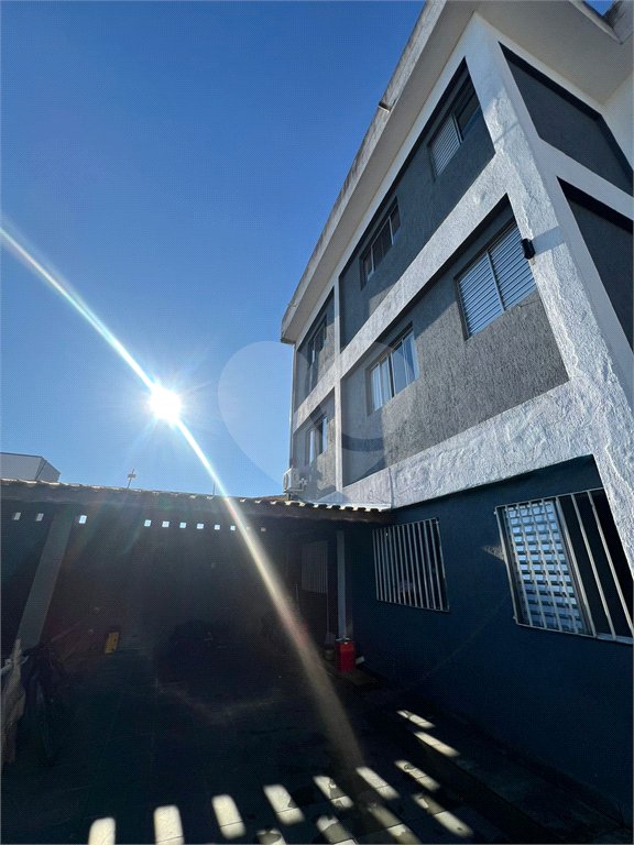 Apartamento à venda com 3 quartos, sendo 1 suíte,  em Vila Suissa, Mogi das Cruzes, SP