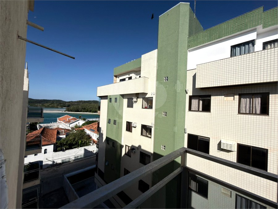 Cobertura à venda com 3 quartos, sendo 1 suíte, em Passagem, Cabo Frio, RJ