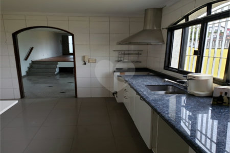 Sobrado à venda com 3 quartos, sendo 1 suíte, em Vila Maria Alta, São Paulo, SP