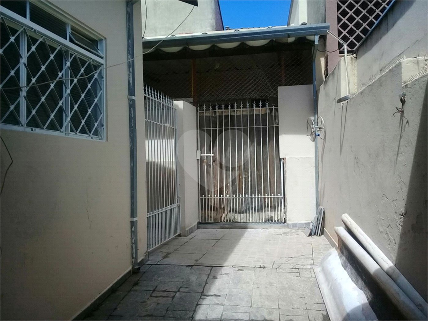 Sobrado à venda com 4 quartos, sendo 2 suítes,  em Jardim Regina, Indaiatuba, SP