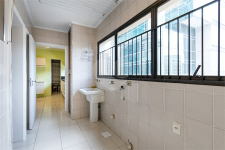 Apartamento à venda com 3 suítes em Vila Nova Conceição, São Paulo, SP