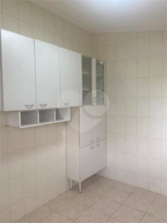 Sobrado à venda ou para alugar com 3 quartos, sendo 1 suíte, no Centro, Salto, SP