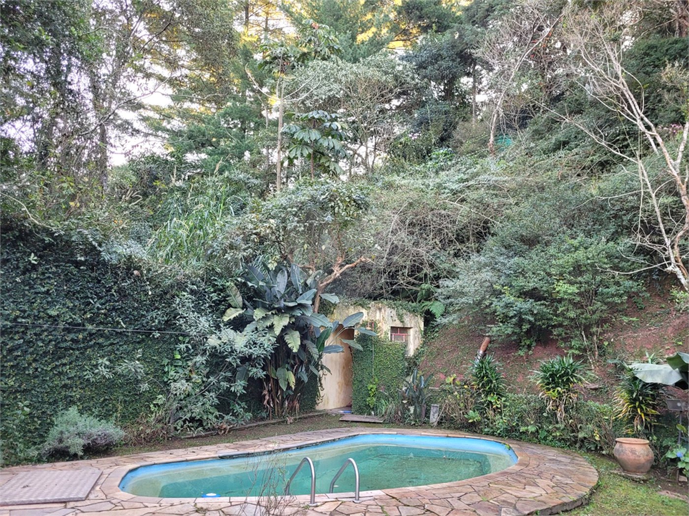 Casa à venda com 3 quartos, sendo 1 suíte,  em Serra da Cantareira, Mairiporã, SP