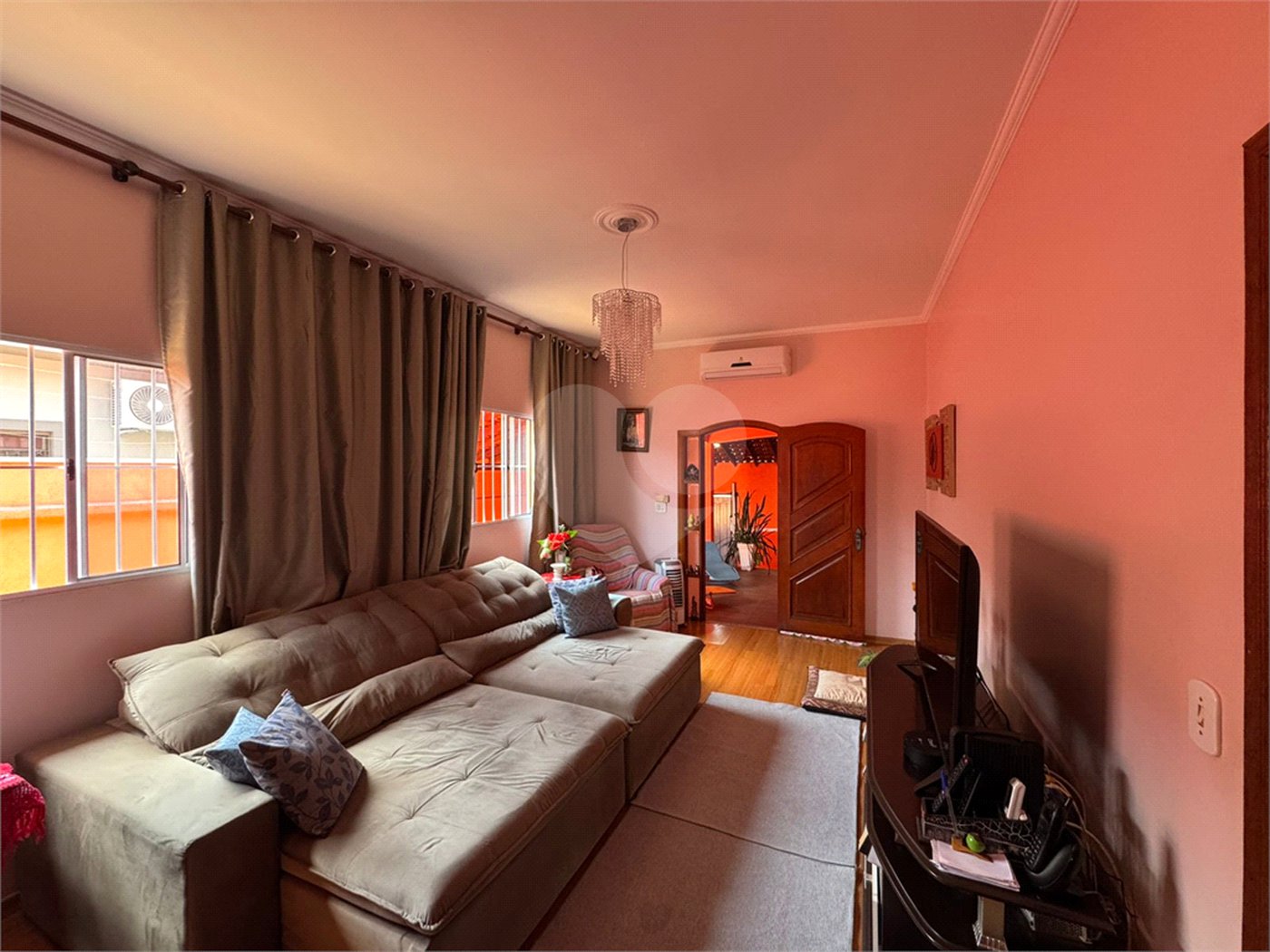 Casa com 03 Dormitórios á venda, em Jardim Alvorada, São Carlos.