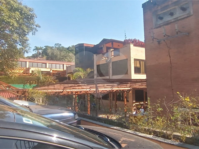 Casa à venda no condomínio Alpes da Cantareira, Mairiporã - SP