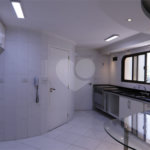Apartamento à venda com 4 quartos, sendo 2 suítes, em Indianópolis, São Paulo, SP