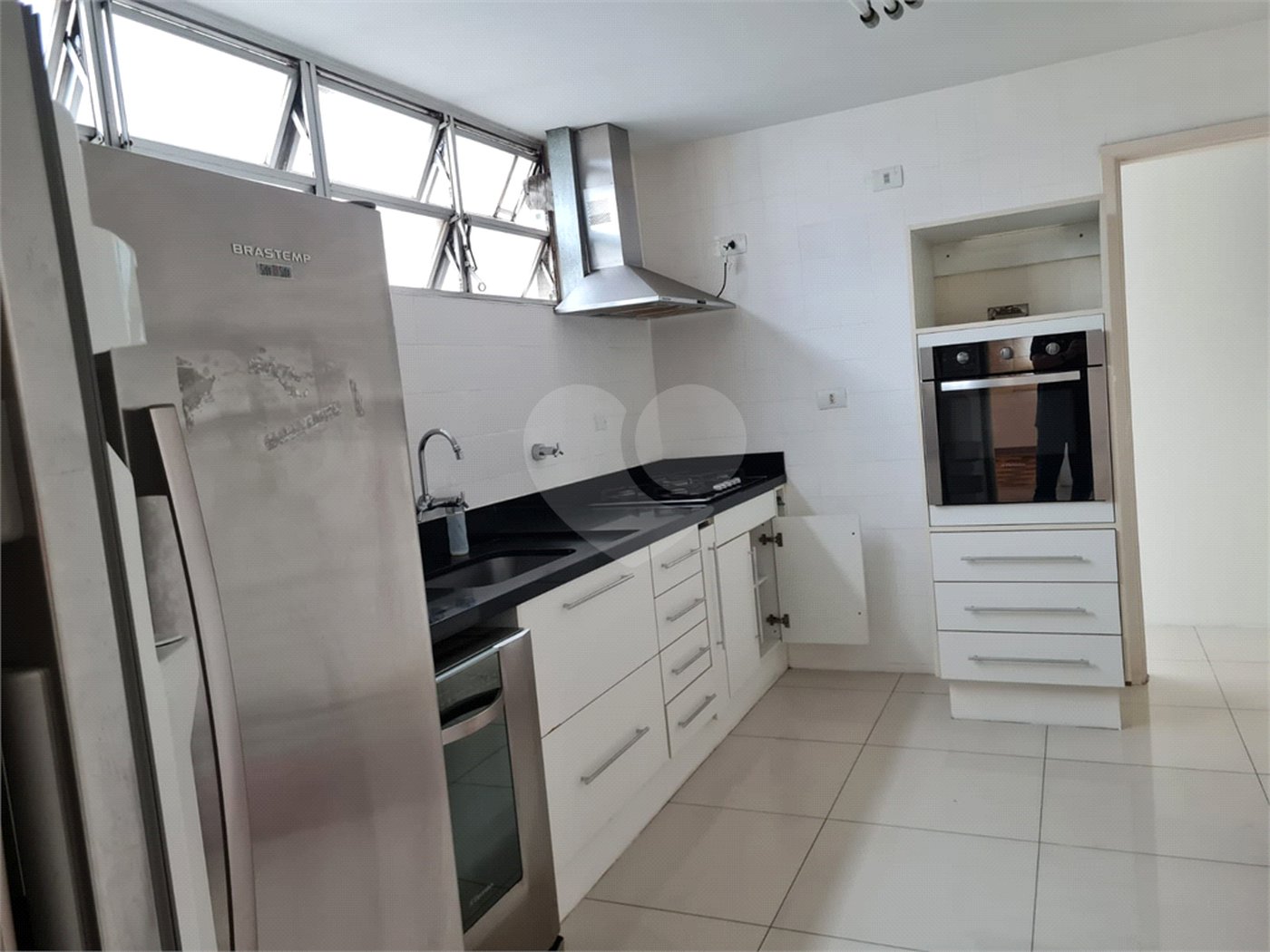 Apartamento à venda ou para alugar com 3 quartos, sendo 1 suíte, em Itaim Bibi, São Paulo, SP