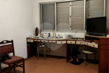 Casa à venda ou para alugar com 4 quartos, sendo 1 suíte, em Sumarezinho, São Paulo, SP