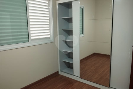 Casa à venda com 3 quartos, sendo 1 suíte,  no condomínio Vila Aracoara, Araraquara - SP
