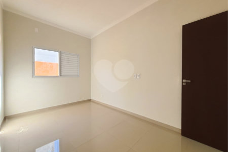 Casa à venda com 3 quartos, sendo 1 suíte,  no condomínio Residencial Reserva das Paineiras, Itapetininga - SP