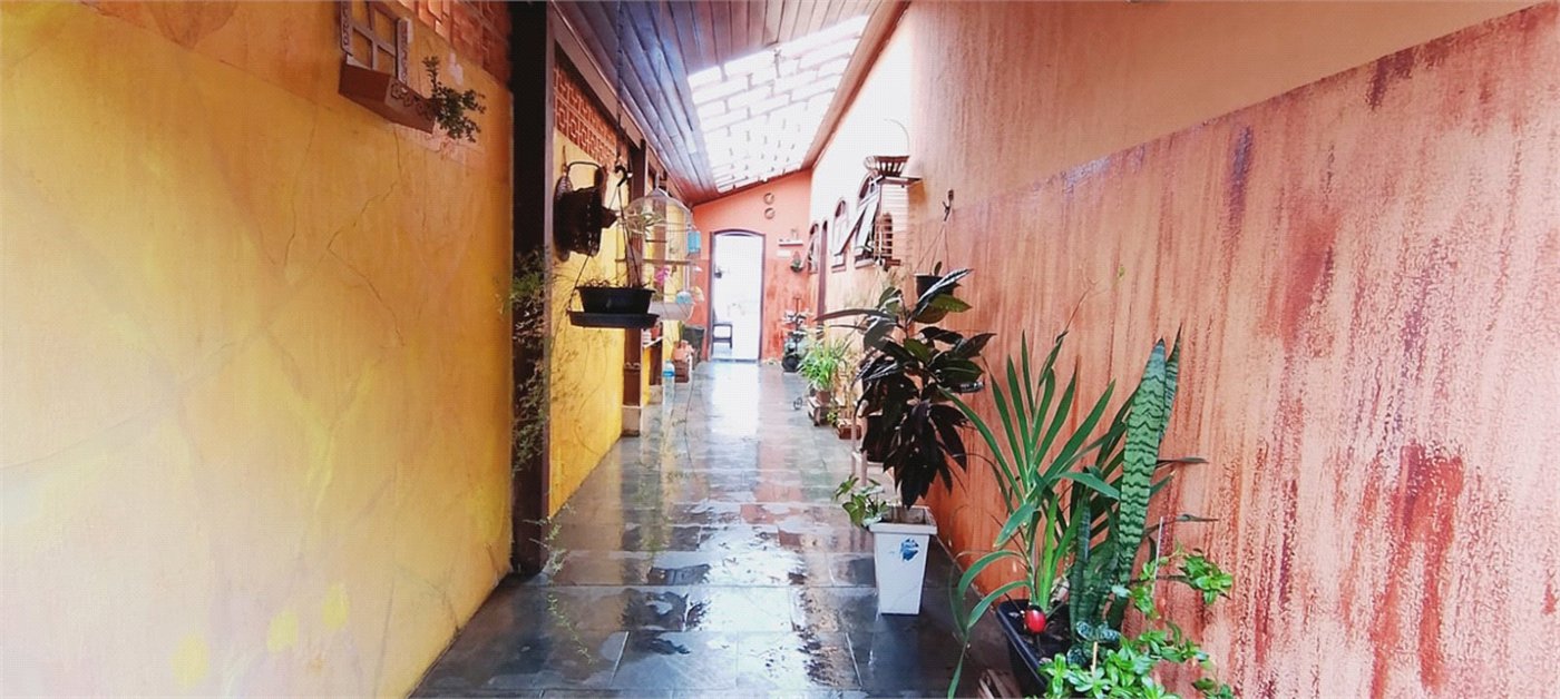 Casa Térrea à venda com 3 suítes em Jardim Prestes de Barros, Sorocaba, SP