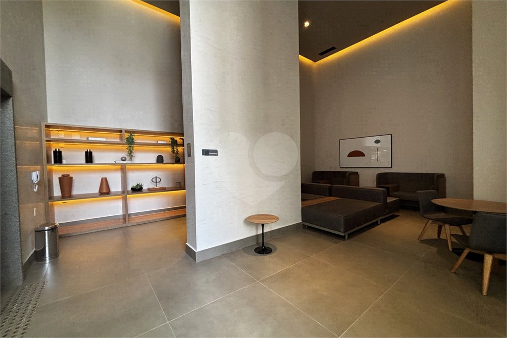 Apartamento à venda com 3 suítes em Vila Romana, São Paulo, SP