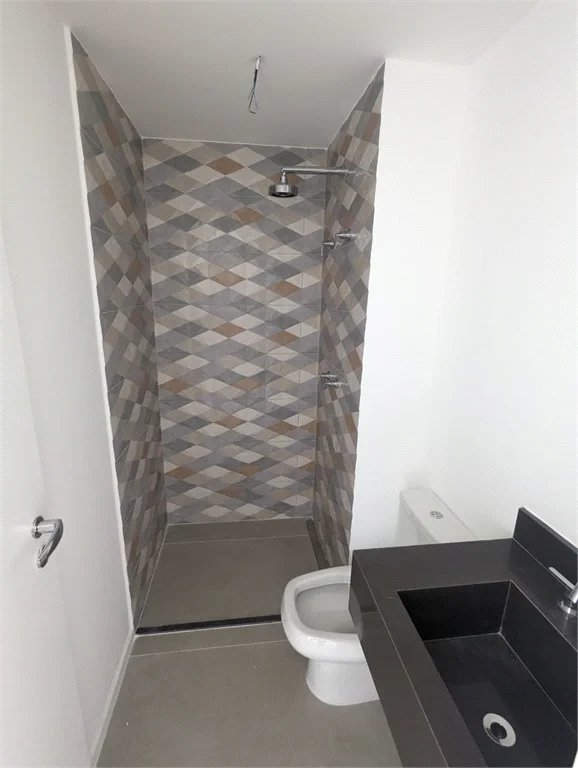Apartamento à venda com 3 quartos, sendo 2 suítes, em Jardim das Acácias, São Paulo, SP