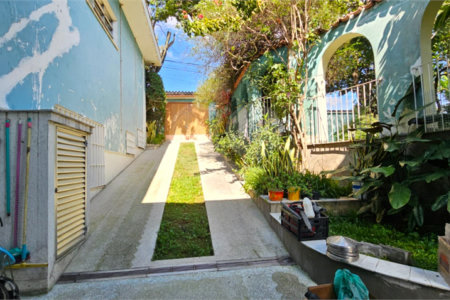 Casa à venda com 4 quartos, sendo 2 suítes,  em Jardim Maristela, São Paulo, SP