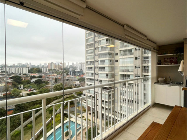 Apartamento à venda com 2 quartos em Santo Amaro, São Paulo, SP