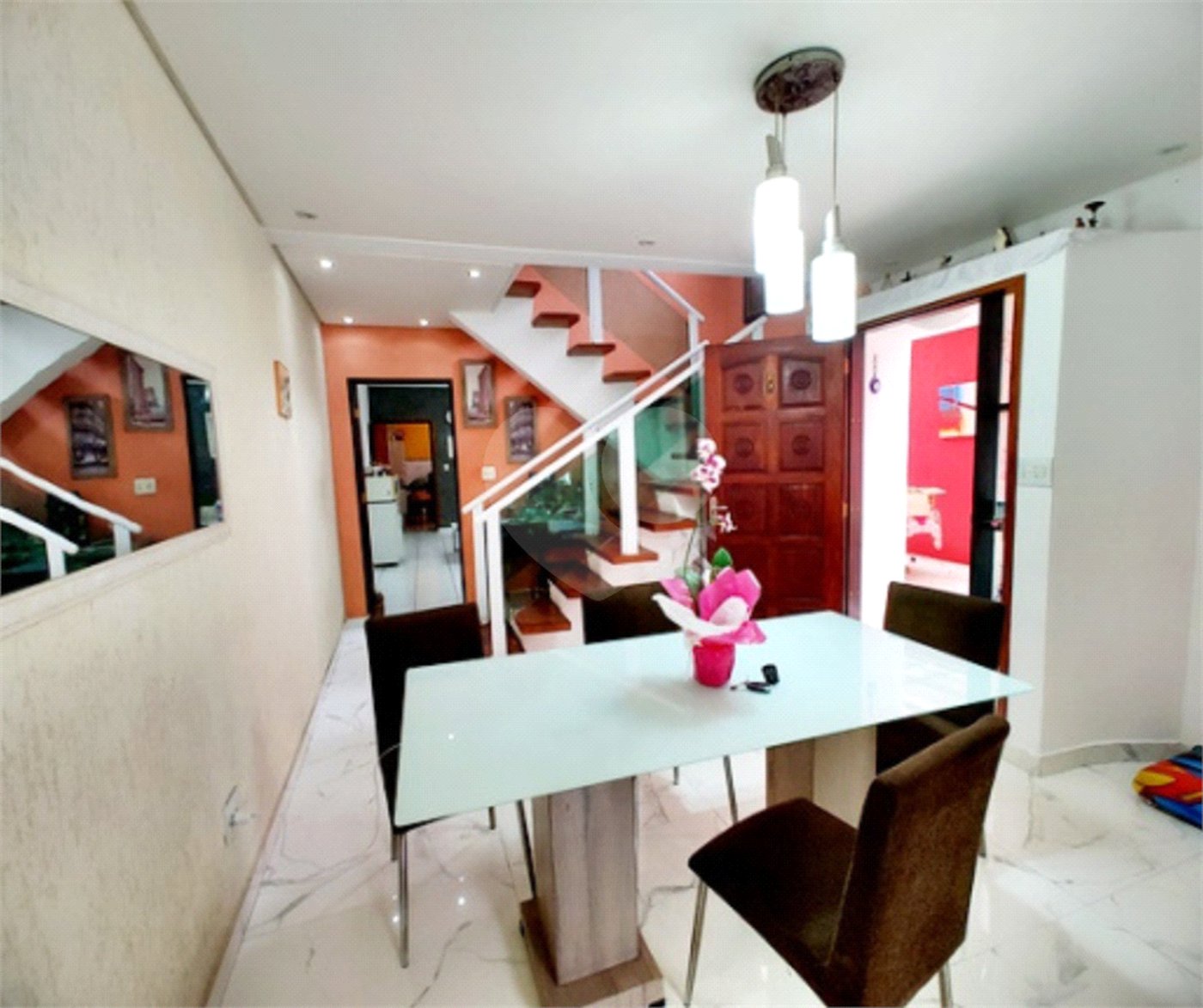 Sobrado à venda com 3 quartos, sendo 1 suíte, em Conjunto Residencial Vista Verde, São Paulo, SP