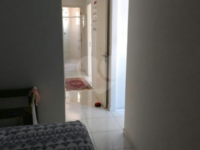 Casa à venda com 3 quartos, sendo 1 suíte,  no condomínio Residencial Água Fria, São Paulo - SP
