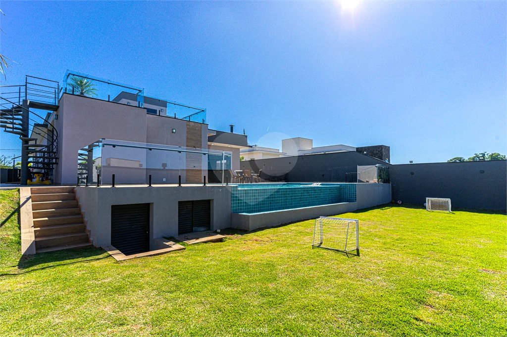 Casa à venda com 4 suítes no condomínio Residencial dos Lagos, Itupeva - SP