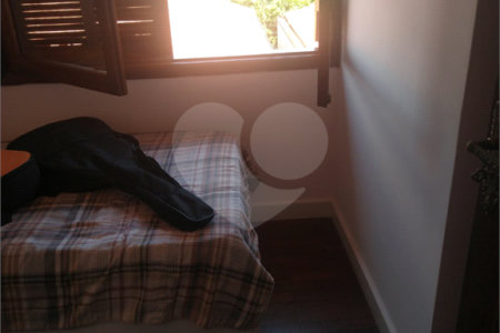 Sobrado à venda com 3 quartos, sendo 1 suíte, em Vila Gustavo, São Paulo, SP
