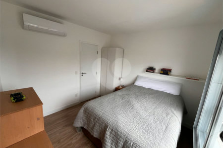 Apartamento à venda com 3 quartos, sendo 2 suítes, em Vila Andrade, São Paulo, SP