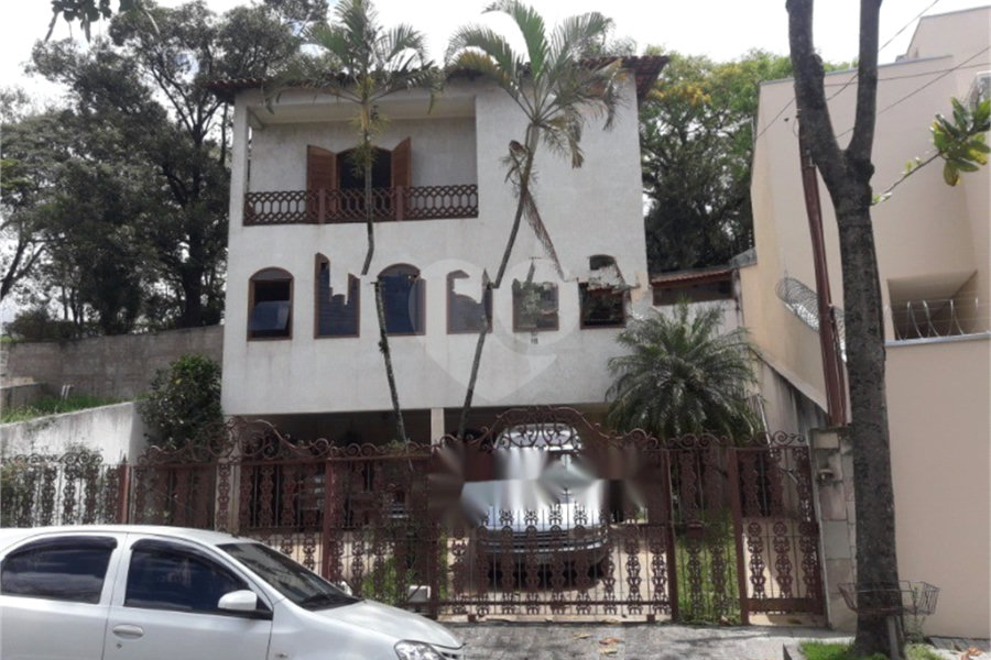 Sobrado à venda com 3 suítes em Tremembé, São Paulo, SP