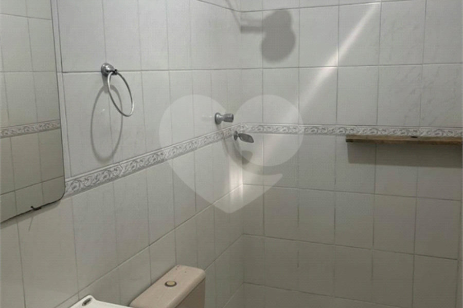 Casa à venda com 4 quartos, sendo 1 suíte, em Artur Alvim, São Paulo, SP