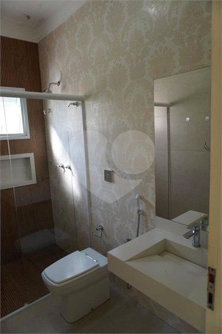 Casa para alugar com 4 quartos, sendo 2 suítes, no condomínio Mont Serrat, Salto - SP