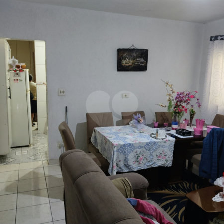 Casa à venda com 3 quartos em Jardim Moreira, Guarulhos, SP