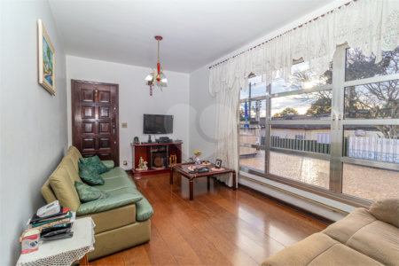 Casa Térrea à venda com 3 quartos, sendo 1 suíte, em Interlagos, São Paulo, SP
