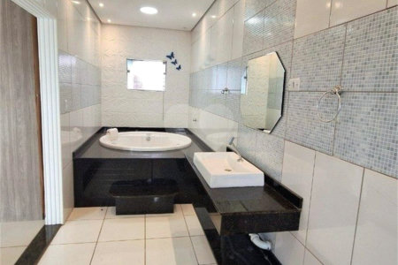 Casa à venda com 3 quartos, sendo 1 suíte, em Jardim dos Pássaros, Sorocaba, SP