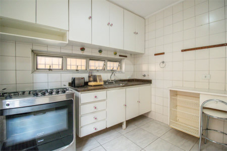 Sobrado à venda com 3 quartos, sendo 1 suíte,  em Brooklin Velho, São Paulo, SP