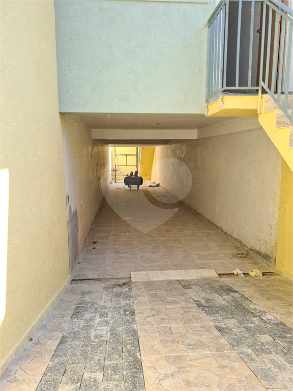 Sobrado à venda com 3 quartos, sendo 1 suíte, em Vila Gomes, São Paulo, SP