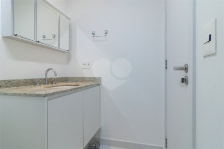 Apartamento à venda com 3 quartos, sendo 1 suíte,  em Perdizes, São Paulo, SP