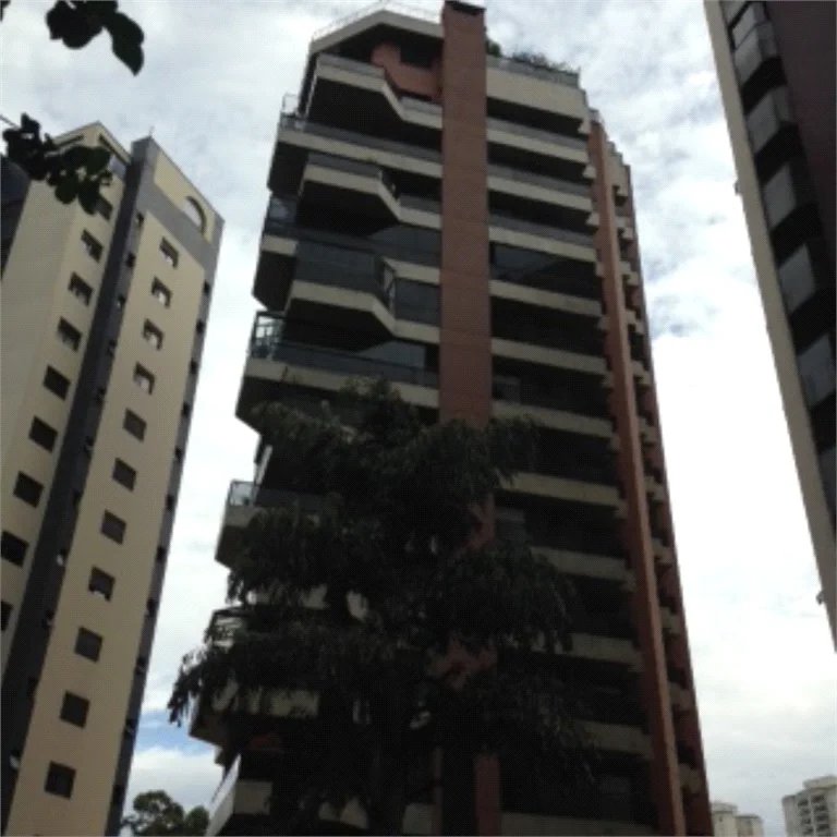 Apartamento à venda com 3 quartos, sendo 2 suítes,  em Vila Suzana, São Paulo, SP