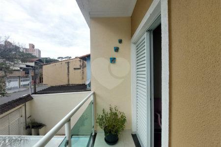 Casa à venda com 3 quartos, sendo 2 suítes,  em Jardim Lallo, São Paulo, SP
