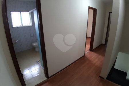 Casa à venda com 3 quartos, sendo 1 suíte,  em Vila Gomes, São Paulo, SP