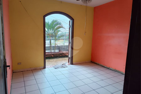 Sobrado à venda ou para alugar com 4 quartos, sendo 1 suíte, em Campo Belo, São Paulo, SP