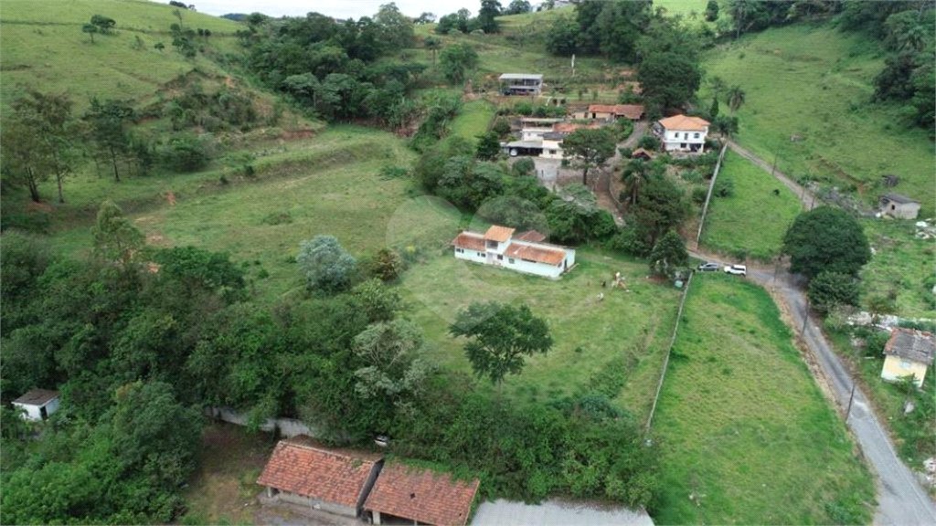Terreno à venda ou para alugar com 2 quartos, sendo 1 suíte, em Parque Edu Chaves, São Paulo, SP