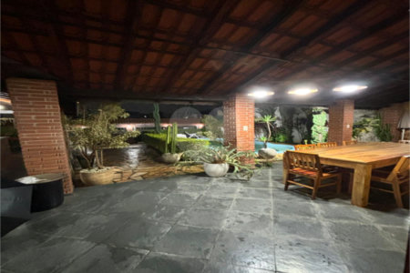 Casa à venda com 3 quartos em Jardim Tupã, São Paulo, SP