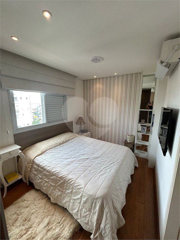 Apartamento à venda com 2 quartos, sendo 1 suíte,  em Vila Romana, São Paulo, SP