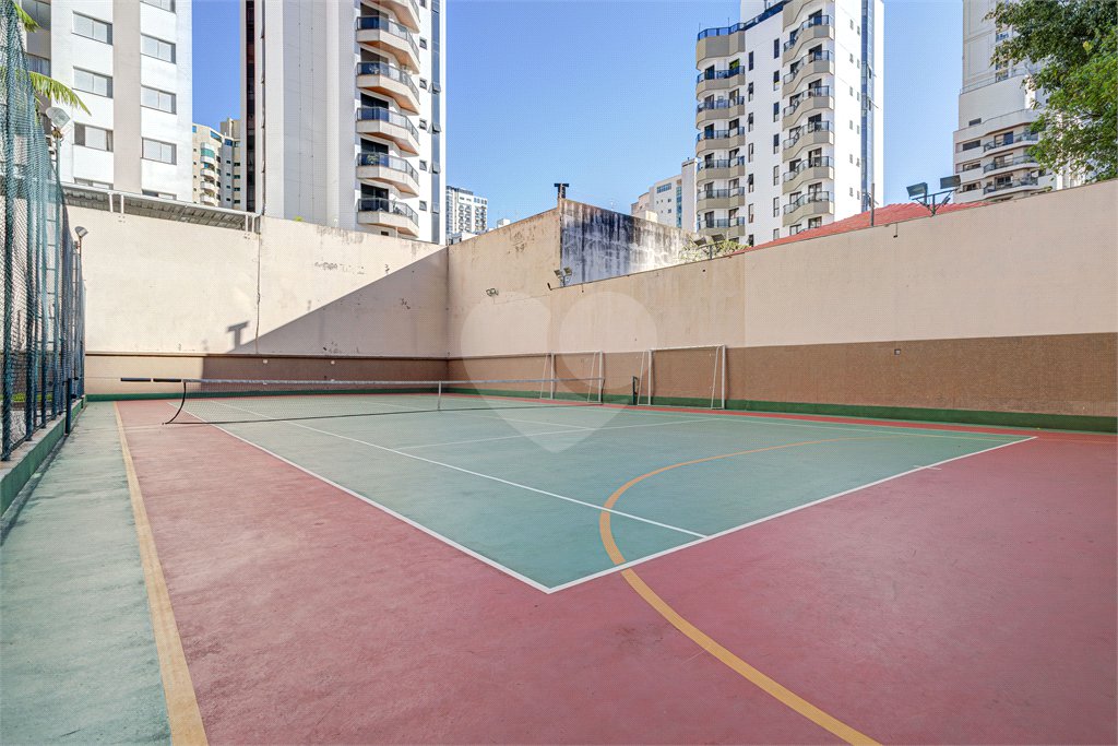 Apartamento à venda com 4 suítes em Moema, São Paulo, SP