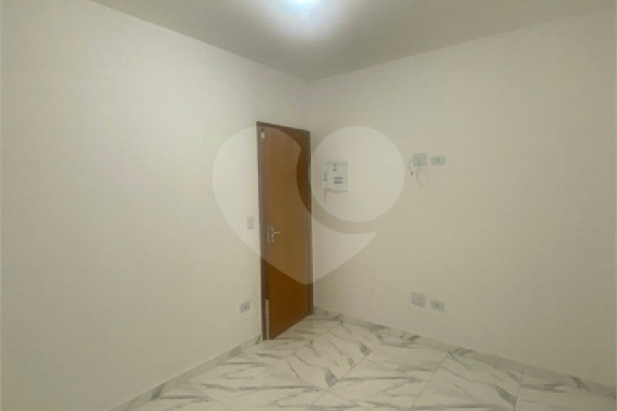 Prédio à venda com 2 quartos em Vila Maria, São Paulo, SP