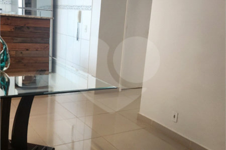 Duplex à venda com 2 quartos, sendo 1 suíte, em Vila Sedenho, Araraquara, SP