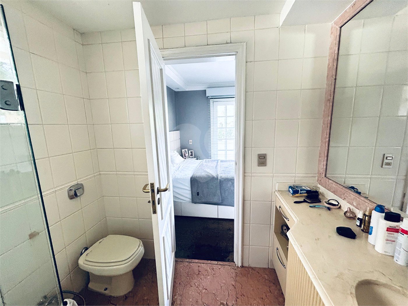 Casa à venda com 8 quartos, sendo 7 suítes, em Barra da Tijuca, Rio de Janeiro, RJ