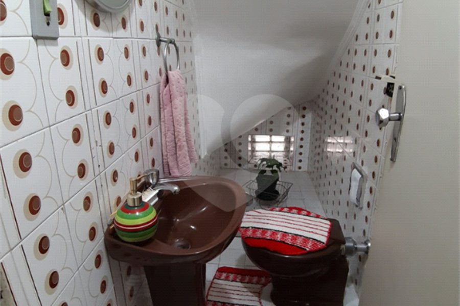 Sobrado à venda com 3 quartos, sendo 1 suíte,  em Jardim Floresta, São Paulo, SP