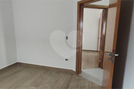Casa Térrea à venda com 3 quartos, sendo 1 suíte,  em Nova Cerejeira, Atibaia, SP