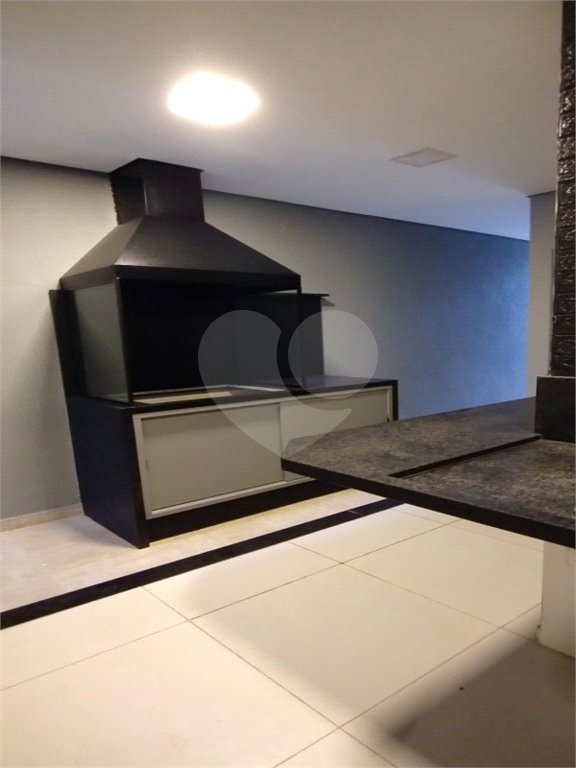 Casa à venda com 3 quartos, sendo 1 suíte, no condomínio Rio das Pedras, Salto - SP