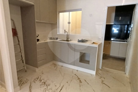 Sobrado à venda com 3 quartos, sendo 1 suíte, em Vila Medeiros, São Paulo, SP